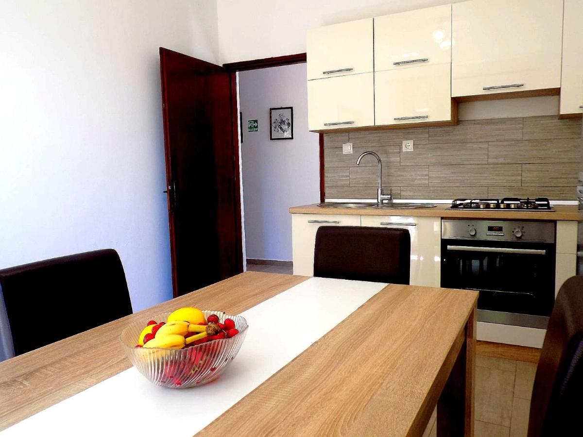 Apartment Marta Jablanac Kültér fotó